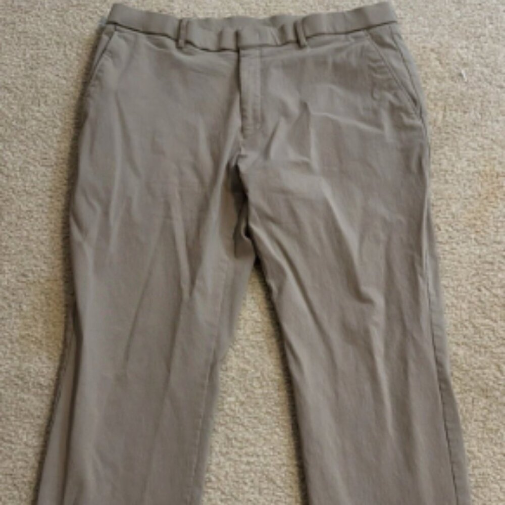 Men’s Tommy Hilfiger Dress Pants - Size 38x30